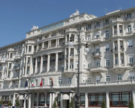 サボイア エクセルシオール パレス トリエステ スターホテルズ コレッツィオーネ トリエステのホテル