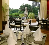 Mount Meru Hotel - breakfast