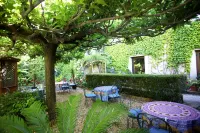 Logis Hôtel Restaurant les Norias Hotel a Brissac