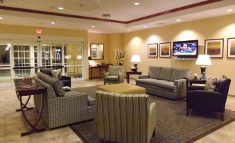 Candlewood Suites Fredericksburg