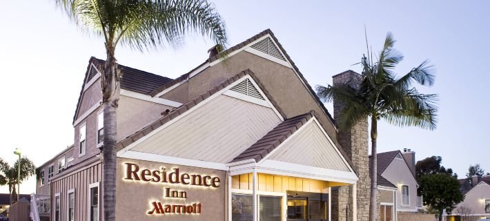 Residence Inn Long Beach Hotel di Long Beach
