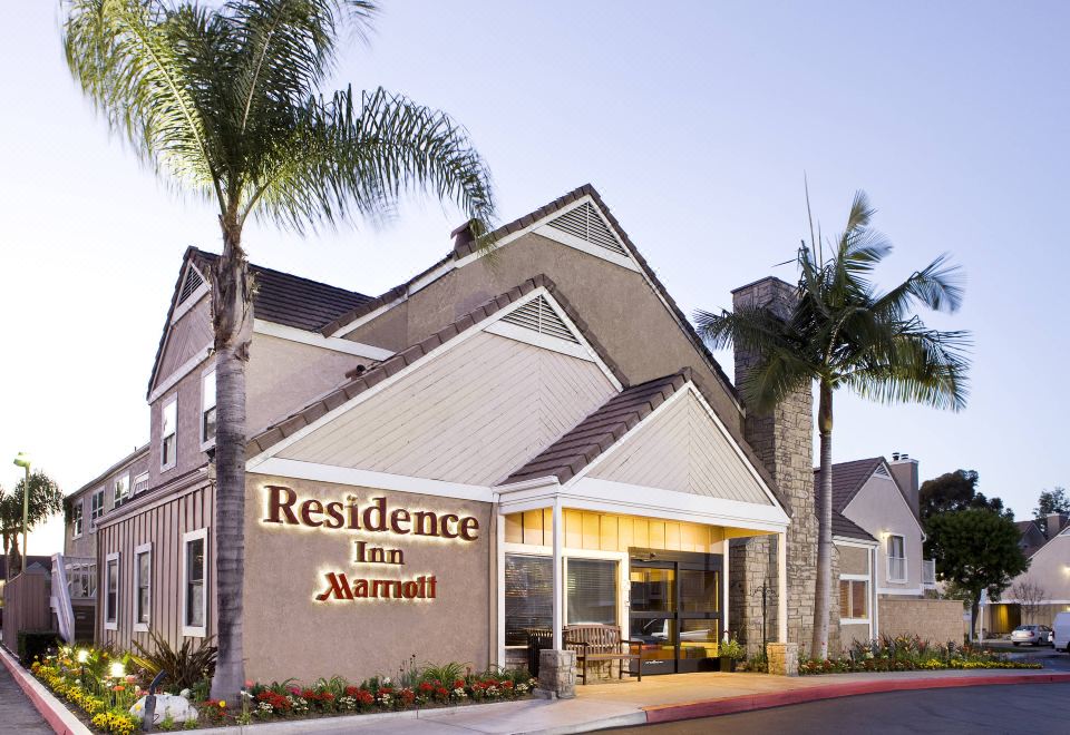 5. Residenc..