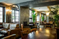The Angel Hotel - Pysäköinti