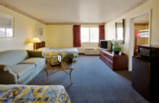 Anaheim Astoria Inn & Suites