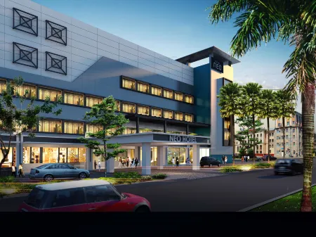 Hotel Neo Palma Palangkaraya by Aston Отели в г. Паланкарая