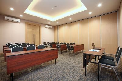 Meeting Rooms