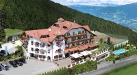 Granpanorama Wellnesshotel Sambergerhof Superior Hotels in Villanders