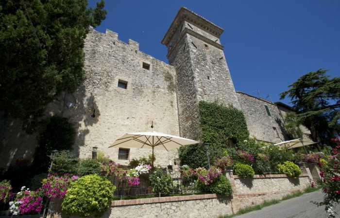 Torre Sangiovanni Albergo e Ristorante da Rosary