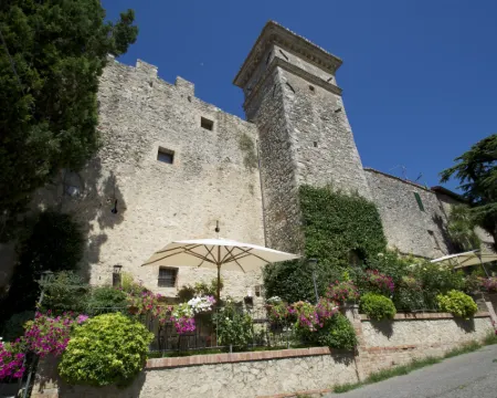 Torre Sangiovanni Albergo e Ristorante da Rosary Hotels in Todi