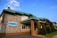 Hôtel les Mouettes Hotels in Sept-Îles