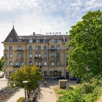 Grand Halmstad, WorldHotels Crafted Hotels in de buurt van Halmstad Airport