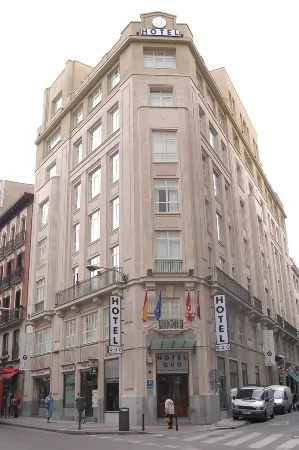 Quatro Puerta del Sol