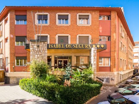 Hotel Isabel de Segura