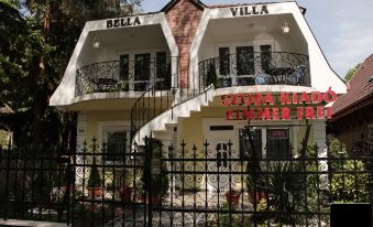 Bella Villa