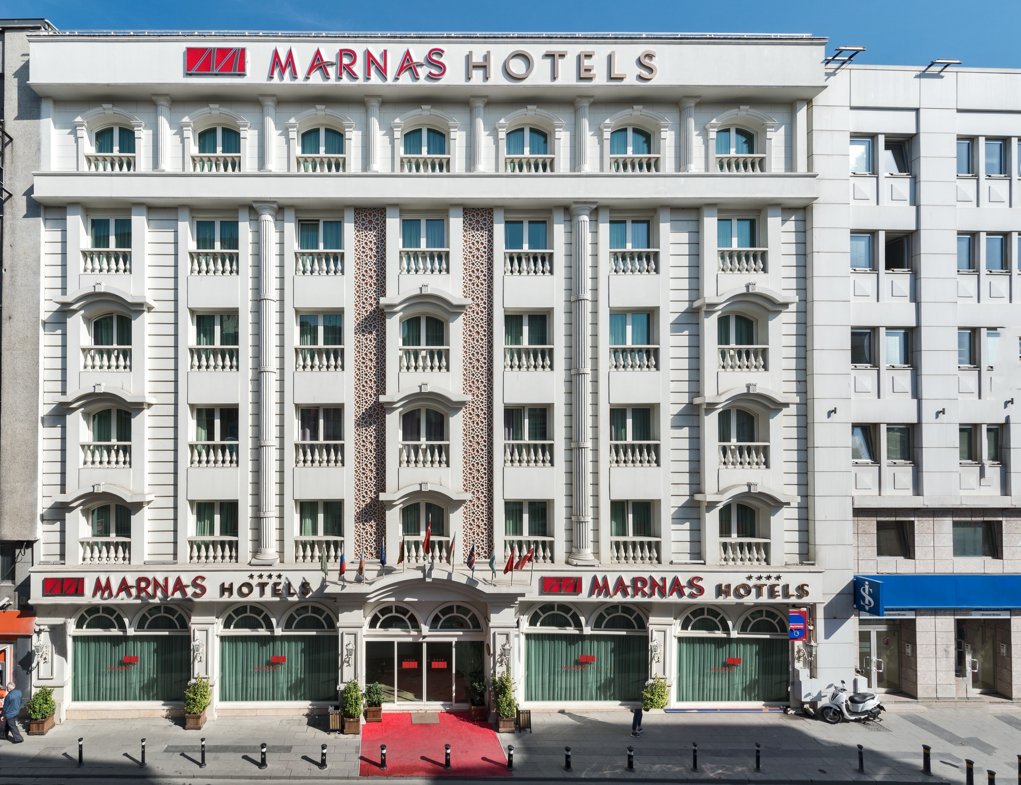 Marnas Hotels