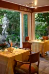 Royal Palms Hotel - breakfast