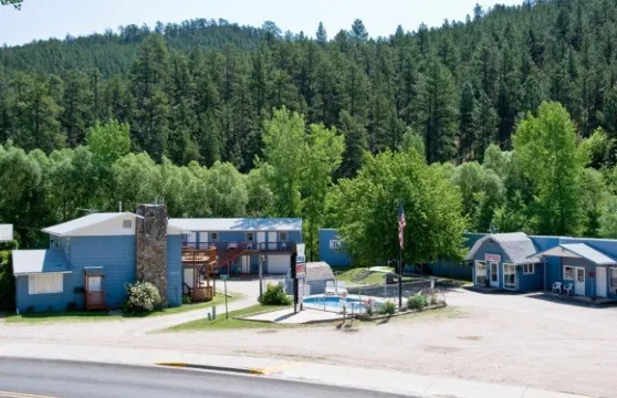 貝爾維拉布魯克賽德汽車旅館靠近拉什莫爾山