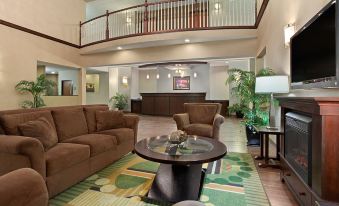 Best Western Plus Parkersville Inn  Suites