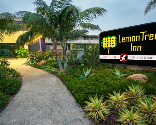 Lemon Tree Inn Area Publik Photos