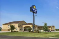 Studio 6 Suites Pearsall, TX Hotels near Frio Pioneer Jail Museum
