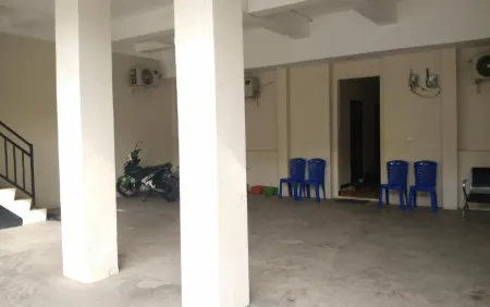 Pondok Brilliant Отели в г. Тамаланреа