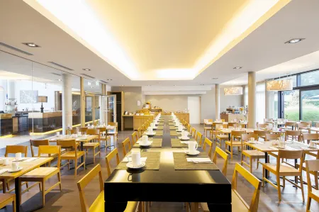 Fürstenfelder Hotel Отели в г. Гильхинг