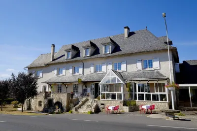 Logis Hotel le Relais du Teulet Hotels in Argentat