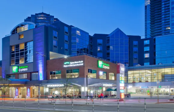 Holiday Inn Express 温哥華鐵道鎮（伯納比）