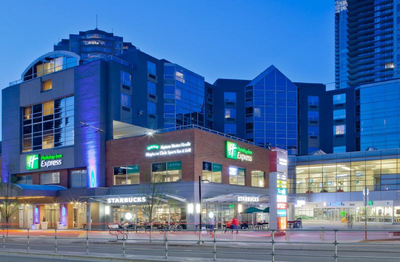 Holiday Inn Express Vancouver-Metrotown (Burnaby) by IHG
