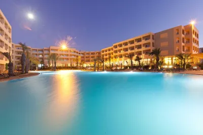 Rosa Beach Thalasso and Spa Отели в г. 