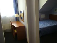 Mon Plezir Hotel
