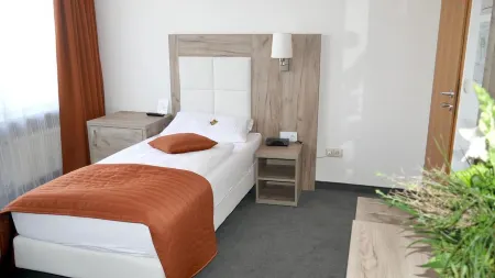 Komfort Hotel Ludwigsburg Отели в г. Людвигсбург