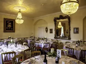 Saltcote Place