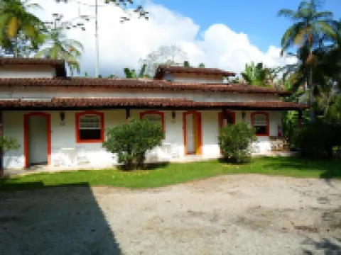 Pousada Chácara Das Acácias - Com Gerador de Energia