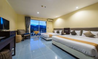 Chalong Beach Hotel and Spa Phuket