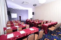 Hotel Nusa CT