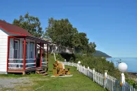 Motel et Chalets Bo-Fleuve Evangeline - Motels