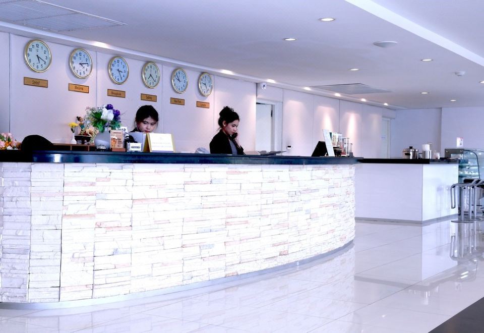 4. 미라클 수완나품..