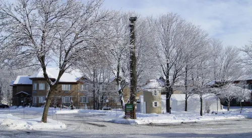 Hôtel & Suites Normandin Lévis Hotels in Levis