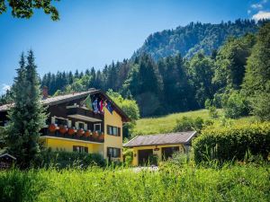 Hotel Garni Zeranka