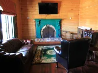 Kerrellie Cottages 2, 4 & 8 Reid Street