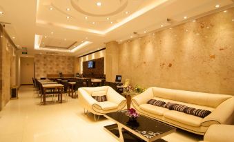 Valentine Hotel Saigon - Bui Vien Street