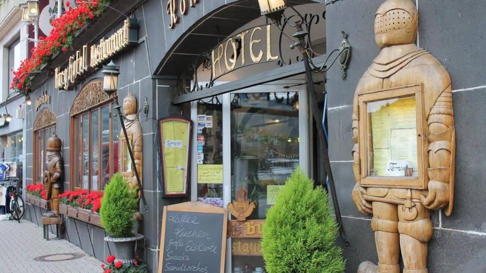 Burg-Hotel & Hostel Cochem