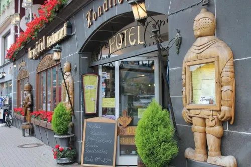 Burg-Hotel & Hostel Cochem