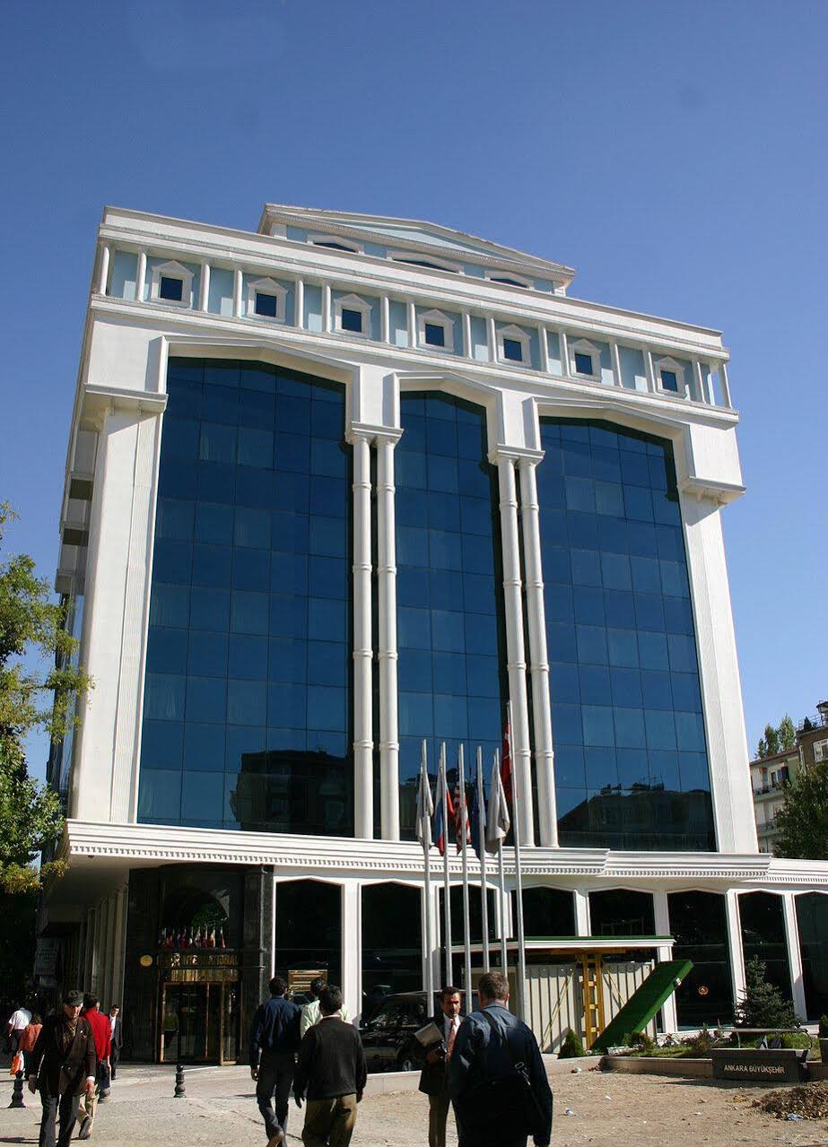 Akar International Hotel