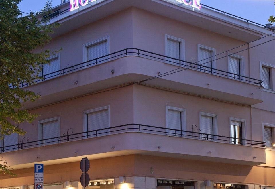 hotel overview picture