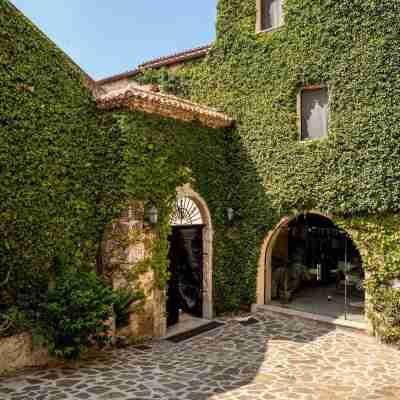 Domus Laeta Hotel Exterior