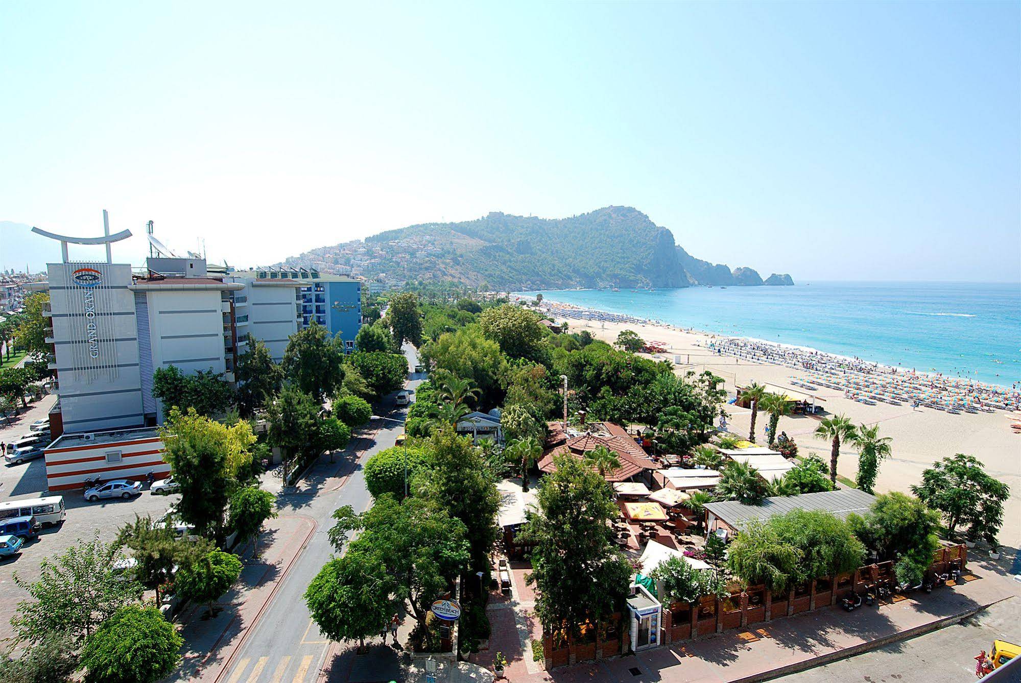 Grand Okan Hotel