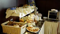 Hotel Capri Bardolino 3S - breakfast