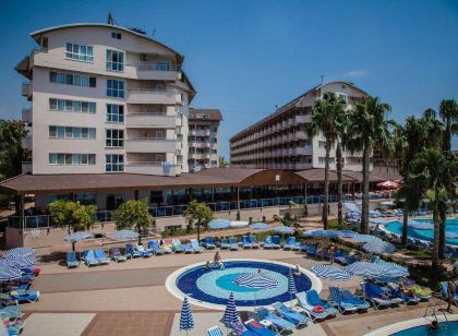 忍冬世界飯店 - 全包式